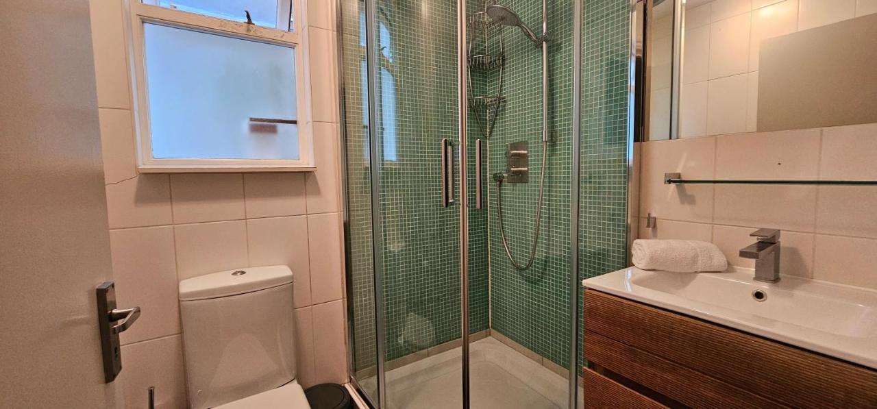 Hotel Victorian Superior Property Londra Esterno foto
